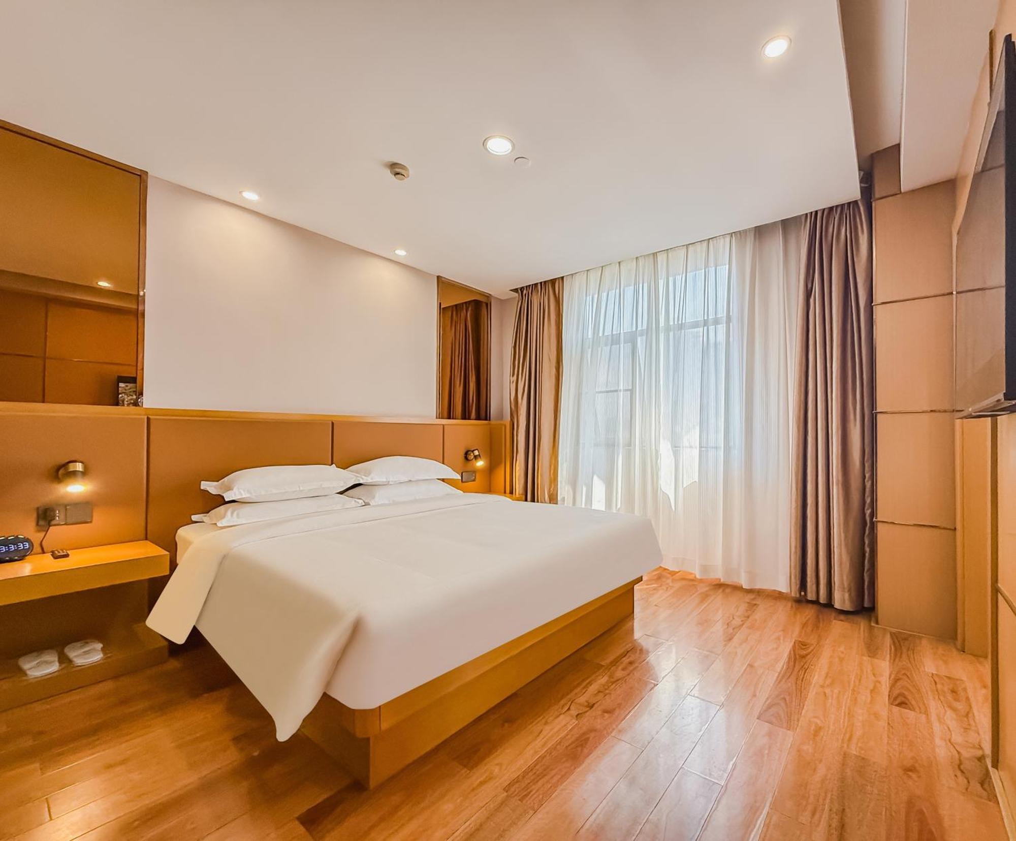 Super 8 Hotel Select Guangzhou Railway Station Xicun Subway Station ภายนอก รูปภาพ